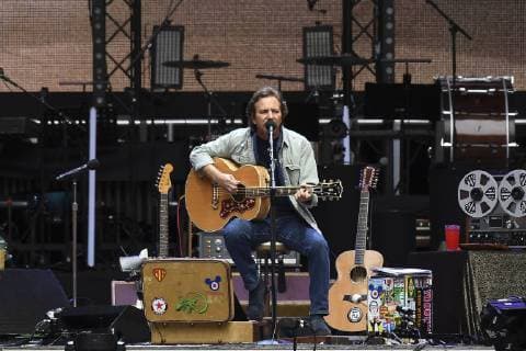 July 6, 2019 - London, United Kingdom - American rock musician Eddie Vedder, leader of the iconic rock band Pearl Gam, performs solo at Wembley Stadium in London, on July 6, 2019. London United Kingdom  - ZUMAn230 20190706_zaa_n230_301 Copyright: xAlbertoxPezzalix