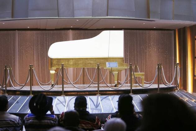 July 11, 2019 - City, Florida, U.S. - Elvis Presleyo¢s 24 karat gold plated leaf piano is unveiled at the Seminole Hard Rock Hotel & Casino in Tampa, Florida on Thursday, July 11, 2019. City U.S. - ZUMAs70_ 20190711_zan_s70_010 Copyright: xOctavioxJonesx