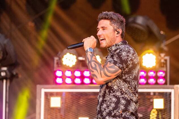 July 18, 2019 - Twin Lakes, Wisconsin, U.S - MICHAEL RAY during the Country Thunder Music Festival in Twin Lakes, Wisconsin Twin Lakes U.S. - ZUMAs135 20190718_zap_s135_063 Copyright: xDanielxDeSloverx