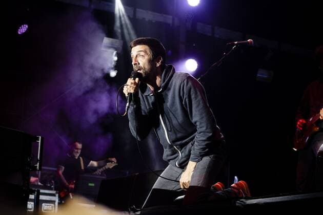 July 21, 2019 - Porto, Portugal - Portuguese band Ornatos Violeta lead singer Manuel Cruz perform in the second day in meo mares vivas music festival in porto, Portugal, on July 20, 2019 Porto Portugal  - ZUMAn230 20190721_zaa_n230_033 Copyright: xRitaxFrancax