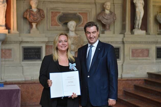Katharina WAGNER, Markus SOEDER (Ministerpraesident Bayern und CSU Vorsitzender). Verleihung Bayerischer Verdienstorden im Antiquarium der Muenchner Residenz am 22.07.2019,