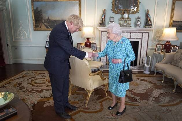 . 24 07 2019. London, United Kingdom. Queen Elizabeth II welcomes newly elected leader of the Conservative party Boris Johnson during an audience in Buckingham Palace, London, where she invited him to become Prime Minister and form a new government.  xi-Imagesx IIM-19967-0092