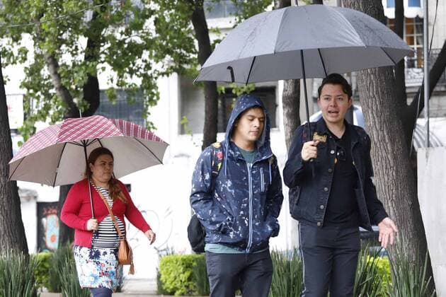 Indien, heftige Regenfälle in Mexiko-Stadt July 25, 2019: EUM20190725SOC05.JPG .CIUDAD DE MEXICO. RainLluvia-CDMX.- Aspectos de la lluvia que se registra en distintos puntos de la capital mexicana, la tarde del jueves 25 de julio de 2019. Foto: Agencia EL UNIVERSALBerenice FregosoEELG Copyright: xElxUniversalx