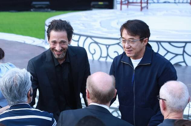 Entertainment Themen der Woche KW30 DATONG, CHINA - JULY 26: American actor producer Adrien Brody (L) and actor Jackie Chan attend the Yungang Forum during the 5th Jackie Chan International Action Film Week on July 26, 2019 in Datong, Shanxi Province of China.  Copyright: xVCGx CFP111226988814