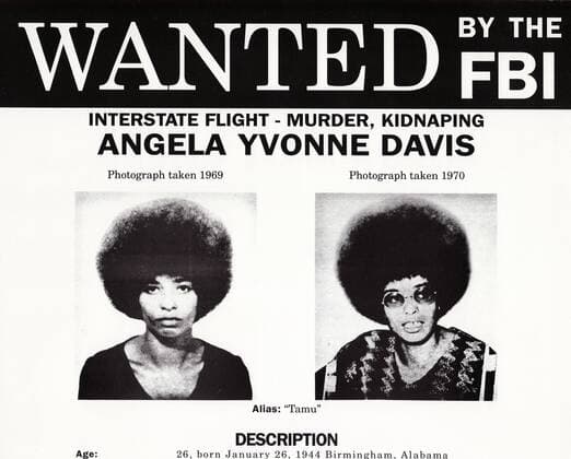BerÃ¼hmte Feministinnen, Angela Davis FBI Wanted poster for Angela Davis. FBI Wanted poster for Angela Davis. Angela Yvonne Davis (born January 26, 1944) is an American political activist, scholar, and author. She emerged as a prominent counterculture activist and radical in the 1960s as a leader of the Communist Party USA, and had close relations with the Black Panther Party through her involvement in the Civil Rights Movement, although she was never a party member. Copyright: xPhoto12 AnnxRonanxPicturexLibraryx ARP17A11479