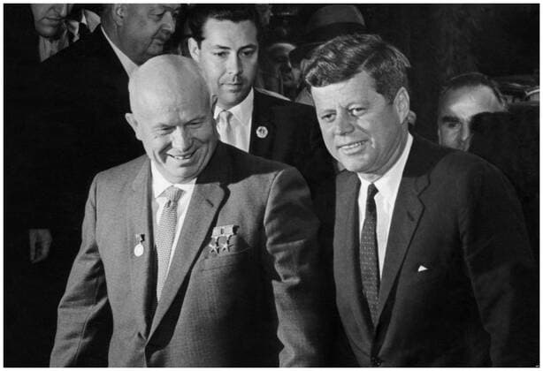 The Vienna summit 1961, between President John F. Kennedy and Nikita Khrushchev. The Vienna summit was a summit meeting held on June 4, 1961, in Vienna, Austria, between President John F. Kennedy of the United States and Premier Nikita Khrushchev of the Soviet Union. The leaders of the two superpowers of the Cold War era discussed numerous issues in the relationship between their countries. Copyright: xPhoto12 AnnxRonanxPicturexLibraryx ARP17A11492
