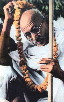 IMAGO ICONS: Mahatma Gandhi Mohondas Karamchand Gandhi (1869-1948), known as Mahatma (Great Soul), Indian Nationalist leader Mohondas Karamchand Gandhi (1869-1948), known as Mahatma (Great Soul), Indian Nationalist leader Copyright: xPhoto12 AnnxRonanxPicturexLibraryx ARP07094390000567