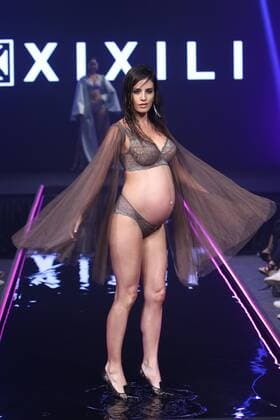 Entertainment Themen der Woche KW31 Malaysia: Xixili Lingerie Fashion Show 2019 Malaysia own grown brand name Xixili had showcase their 2019 collection in Kuala Lumpur. Kuala Lumpur Wiayah Perseketuan Malaysia Quill City Mall  SohxCheexWei