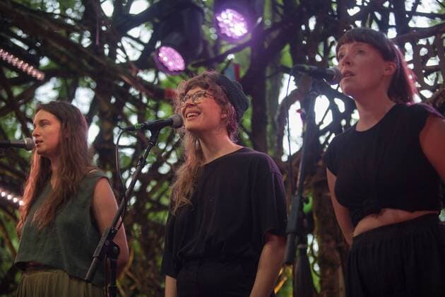 August 2, 2019, Happy Valley, Oregon, U.S: Mountain Man, Molly Erin Sarle (L), Alexandra Sauser-Monnig (C) and Amelia Randall Meath (R) perform at Pickathon Music festival in Happy Valley Oregon August 2, 2019. Happy Valley U.S. - ZUMAb190 20190802_znp_b190_045 Copyright: xNataliexBehringx