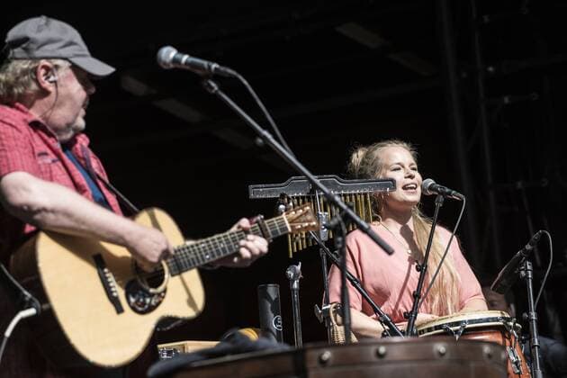 Knud Torben Grabow Christensen eller Sebastian spiller med band paa Boegescenen paa Smukfest soendag den 11 .august 2019.. , Skanderborg Denmark Copyright: HellexArensbak HellexArensbakx cop200 spdk20190811-171108-L