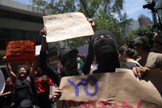 Women protest at the headquarters of the Public Security and Attorney General against sexual abuse committed by the Police in Mexico City, Mexico, 12 August 2019. Women protest against sexual abuse committed by Police !ACHTUNG: NUR REDAKTIONELLE NUTZUNG!  Copyright: xSashenkaxGutierrezx AME6529 20190813-637012826467356572