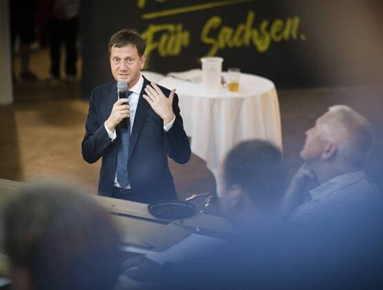 Michael Kretschmer, Ministerpraesident und CDU-Spitzenkandidat fuer die Landtagswahl in Sachsen, aufgenommen bei einer Wahlkampfveranstaltung in Goerlitz. 12.08.2019. Goerlitz Deutschland *** Michael Kretschmer, state premier and CDU top candidate for the state elections in Saxony, taken at an election campaign event in Goerlitz 12 08 2019 Goerlitz Germany Copyright: xFelixxZahn photothek.netx