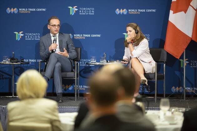 Bundesaussenminister Heiko Maas, SPD, nimmt gemeinsam mit der Aussenministerin von Kanada, Chrystia Freeland, an einer Veranstaltung mit dem Titel: Kanada Deutschland und das gemeinsame Engagement fuer Multilateralismus, teil.14.08.2019 Toronto Kanada