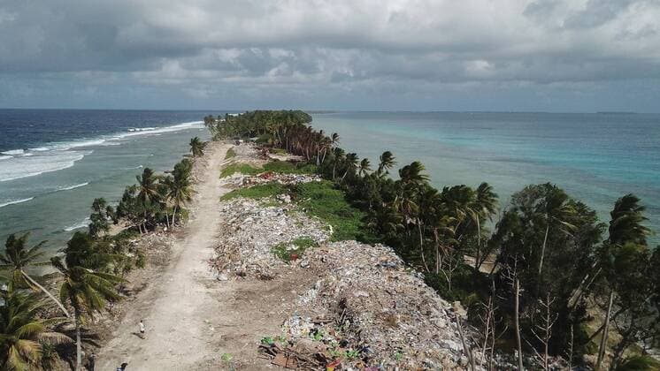 CLIMATE CHANGE TUVALU, An aerial view of the rubbish dump used to dispose waste is seen north of Funafuti, Tuvalu, Thursday, August 15, 2019. ( NO ARCHIVING, EDITORIAL USE ONLY, NO USE IN BOOKS WITHOUT CONSENT Funafuti TUVALU  Copyright: xMICKxTSIKASx 20190815001413396901