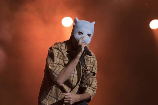 Entertainment Themen der Woche KW33 Der deutsche Rapper und Sänger Cro (Carlo Christopher Simon Waibel ) auf der Blue Stage des Highfield Festivals 2019 am Störmthaler See südlich von Leipzig.