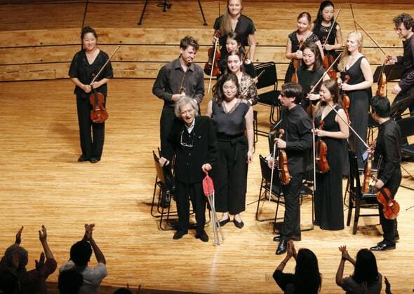 Seiji Ozawa at music festival in Japan Seiji Ozawa (C) acknowledges the audience after conducting at a music festival in Matsumoto, central Japan, on Aug. 18, 2019. 
