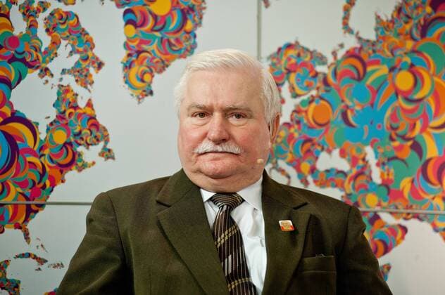 21.10.2013 World Summit of Nobel Peace Laureates in the Palace of Culture and Science. 13th World Summit of Nobel Peace Laureates is taking place in Warsaw between 21 and 23 October 2013 under the theme Stand in Solidarity for Peace - Time to Act . Pictured: Lech Walesa (President of Poland between 1990 and 1995, Nobel Prize in 1983)  bew17E2631
