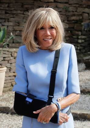 Entertainment Themen der Woche KW34 Entertainment Bilder des Tages BORMES-LES-MIMOSAS, FRANCE - AUGUST 19, 2019: Brigitte Macron, the wife of France s President Emmanuel Macron, ahead of a meeting of Russia s President Vladimir Putin and France s President Emmanuel Macron at the Fort de Bregancon, a presidential residence in Bormes-Les-Mimosas, southern France. Mikhail Metzel TASS  TS0B6FAC