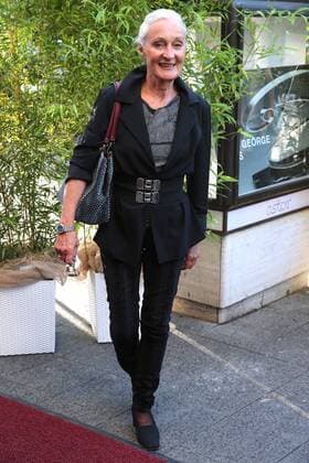 Vergabe GOETZ GEORGE PREIS 2019 Eleonore Weisgerber am Roten Teppich zur Verleihung vom GOETZ GEORGE PREIS am 19. August 2018 in der Astor Film Lounge. Der dotierte Preis soll an dieses Lebenswerk von Goetz George erinnern. Berlin Charlottenburg Berlin Deutschland