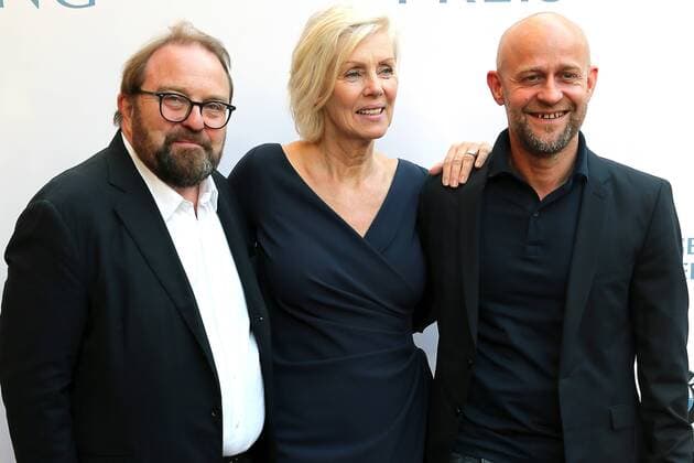 Vergabe GOETZ GEORGE PREIS 2019 Gustav Peter Woehler, Marika George und Juergen Vogel am Roten Teppich zur Verleihung vom GOETZ GEORGE PREIS am 19. August 2018 in der Astor Film Lounge. Der dotierte Preis soll an dieses Lebenswerk von Goetz George erinnern. Berlin Charlottenburg Berlin Deutschland