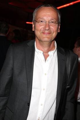 Vergabe GOETZ GEORGE PREIS 2019 Knut Elstermann (Moderator) auf der Verleihung vom GOETZ GEORGE PREIS am 19. August 2018 in der Astor Film Lounge. Der dotierte Preis soll an dieses Lebenswerk von Goetz George erinnern. Berlin Charlottenburg Berlin Deutschland