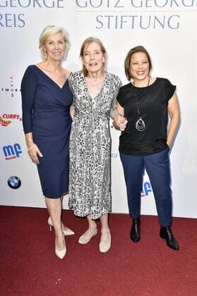 Marika Ullrich, Margit Carstensen und Tanja George bei der Verleihung des Götz George Preises 2019 in der Astor Film Lounge. Berlin, 19.08.2019