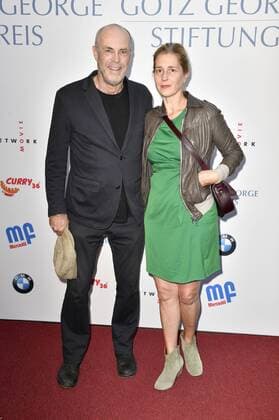 Peter Kremer mit Freundin Judith Haase bei der Verleihung des Götz George Preises 2019 in der Astor Film Lounge. Berlin, 19.08.2019