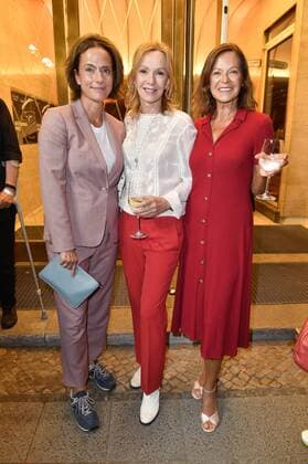 Claudia Michelsen, Katja Flint und Angela Roy bei der Verleihung des Götz George Preises 2019 in der Astor Film Lounge. Berlin, 19.08.2019