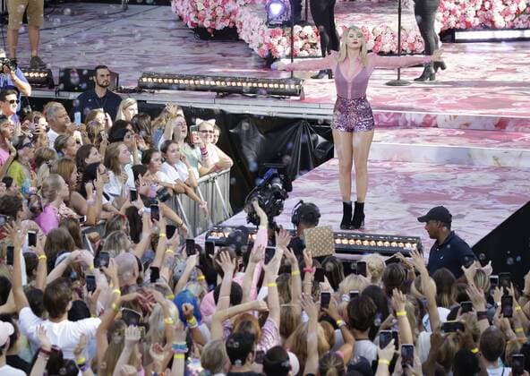 Entertainment Themen der Woche KW34 Entertainment Bilder des Tages Taylor Swift performs on the Good Morning America Show at the Rumsey Playfield SummerStage in Central Park in New York City on Thursday, August 22, 2019.  NYP20190822102 JOHNxANGELILLO
