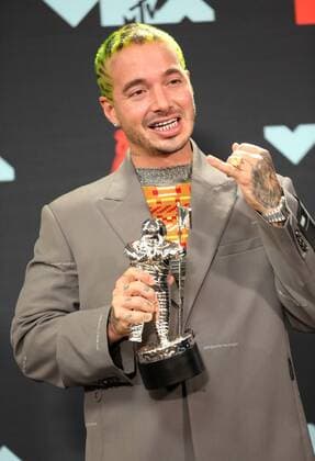 J Balvin holds his award as he poses for photos in the press room during the 36th annual MTV Video Music Awards at the Prudential Center in Newark, NJ on Monday, August 26, 2019.  NJP20190826309 MONIKAxGRAFF