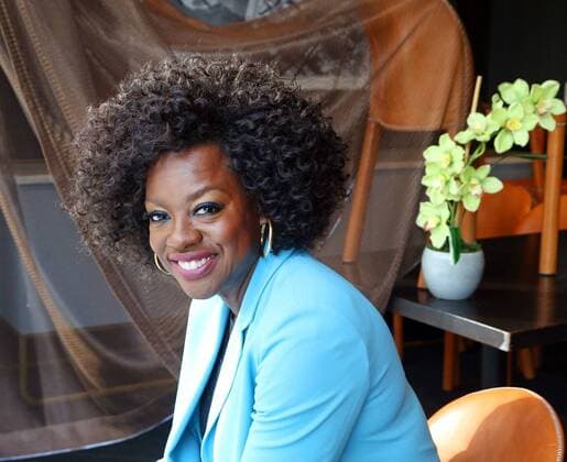 October 14, 2018, Chicago, IL, USA: Actress Viola Davis, photographed at Porter at 150 N. Riverside in Chicago, on Sunday Oct. 14, 2018. Davis will play Michelle Obama in the series First Ladies, which is in the works at Showtime. Chicago USA - ZUMAm67_ 20181014_zaf_m67_193 Copyright: xNuccioxDinuzzox