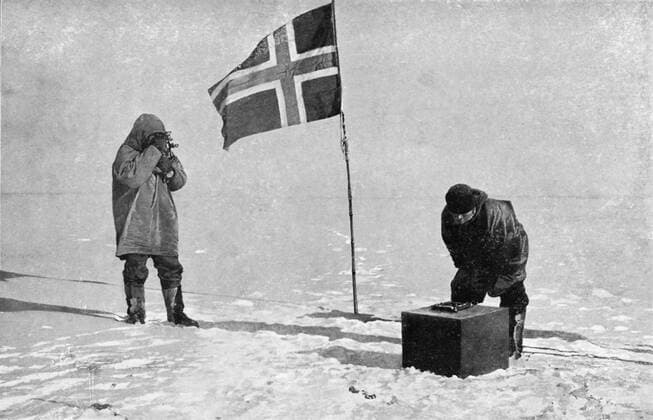 Raold Engelbrecht Gravning Amundsen Raold Engelbrecht Gravning Amundsen (1872-1928) Norwegian explorer First to navigate the Northwest Passage (1918). Reached South Pole in December 1911, one month before Scott Copyright: xPhoto12 AnnxRonanxPicturexLibraryx ARP07095390001130