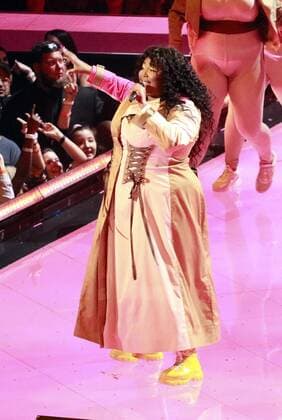 NEWARK, NJ - AUGUST 26: Lizzo performs at the 2019 MTV VMAs at Prudential Center in Newark, New Jersey. on August 26, 2019. Copyright: xDCx