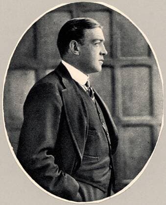 Ernest Henry Shackleton (1874-1922) Irish-born British explorer. Leader of two Antarctic expeditions, 1908 and 1914-1916. Halftone after a photograph. Photos12.com - Ann Ronan Picture Library Copyright: xPhoto12 AnnxRonanxPicturexLibraryx ARP07113010441p