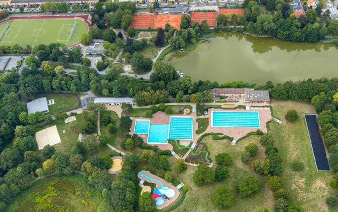 Luftbild, Freibad Cappenberger See, Cappenberger See, Sportplatz Wehrenboldstraße, TuS Westfalia Wethmar, Lünen, Nordrhein-Westfalen, Deutschland !ACHTUNGxMINDESTHONORARx60xEURO!