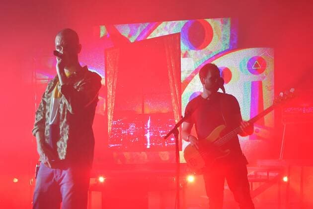 Energy Music Tour Berlin 2019 Bastille, Dan Smith, Kyle Simmons, Will Farquarson, Charlie Barnes, Chris Wood Live on Stange bei der Energy Music Tour 2019 in der Kulturbrauerei in Berlin am 31.08.2019