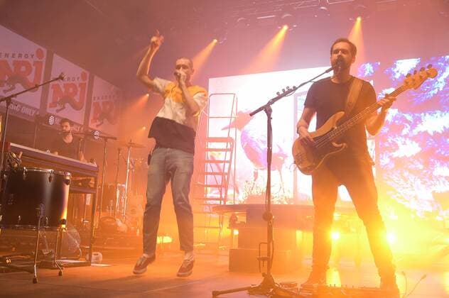 Energy Music Tour Berlin 2019 Bastille, Dan Smith, Kyle Simmons, Will Farquarson, Charlie Barnes, Chris Wood Live on Stange bei der Energy Music Tour 2019 in der Kulturbrauerei in Berlin am 31.08.2019