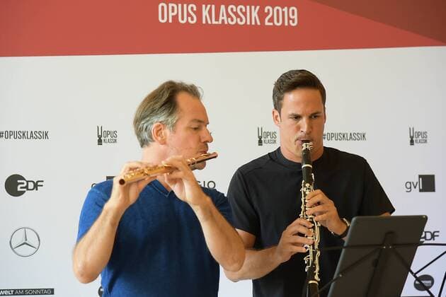 OPUS KLASSIK AWARD PK Andreas Ottensamer, Klarinettist, Emmanuel Pahud, Floetist, Preistraeger gaben ein kurzes Einspielkonzert bei der OPUS KLASSIK PK zum 2. OPUS AWARD im Konzerthaus am Gendarmenmarkt in Berlin am 02.09.2019