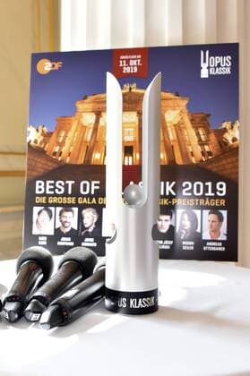 Die Trophäe bei der Pressekonferenz zur Bekanntgabe der Preisträger des Opus Klassik 2019 im Konzerthaus Berlin. Berlin, 02.09.2019