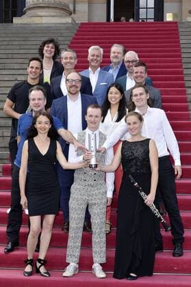 Emmanuel Pahud, Midori Seiler, Andreas Ottensamer, Konstantin Reinfeld, Benedikt Kristjansson, Friederike Roth, Kerstin Schüssler-Bach, Michael Becker, Clemens Trautmann, Guido Evers, Till Janczukowicz, Tobias Feilen und Burkhard Glashoff bei der Pressekonferenz zur Bekanntgabe der Preisträger des Opus Klassik 2019 im Konzerthaus Berlin. Berlin, 02.09.2019