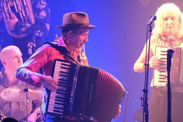 01.09..2019 xkhx Kassel, Kulturzelt Konzert 17 Hippies dreizehnköpfige Berliner Band