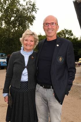 Dr. Ernst-Otto Münch mit Ehefrau 25.Tabaluga Golf Cup Charitygolf Abendgala Stall Greinwaldhof Tutzing 07. September 2019