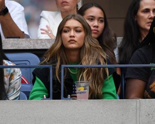 Prominente Zuschauer bei den Tennis US Open in New York FLUSHING NY- SEPTEMBER 07: Gigi Hadid is seen watching Serena Williams Vs Bianca Andreescu during the women s finals on Arthur Ashe Stadium at the USTA Billie Jean King National Tennis Center on September 7, 2019 in Flushing Queens. Copyright: xLarryxMaranoxÂ©x2019x