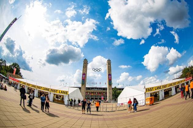 Sicherheitsvorkehrungen Lollapalooza Berlin, Kameraüberwachung der Polizei Berlin beim Lollapalooza Festival am Olypiastadion. Berlin Deutschland
