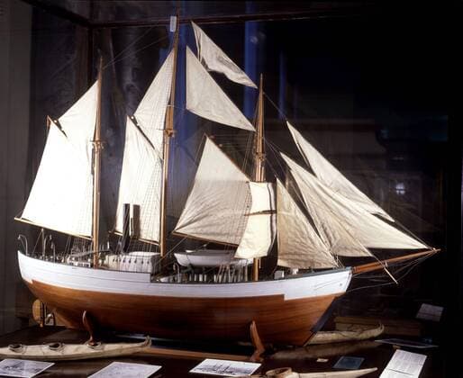 Scale model of Nansen s ship Le Fram , on which he made his expedition to the Arctic regions Scale model of Nansen s ship Le Fram , on which he made his expedition to the Arctic regions 1893-1896 Paris - MusÃ©e de la marine Copyright: xPhoto12 ArchivesxSnarkx DFS09A05_091