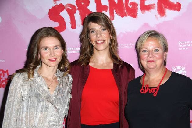 Lisa Hagmeister, Regisseurin Nora Fingscheidt und Gabriela Maria Schmeide bei der Systemsprenger Film Premiere am 9.09.2019 in Hamburg Systemsprenger Filmpremiere in Hamburg