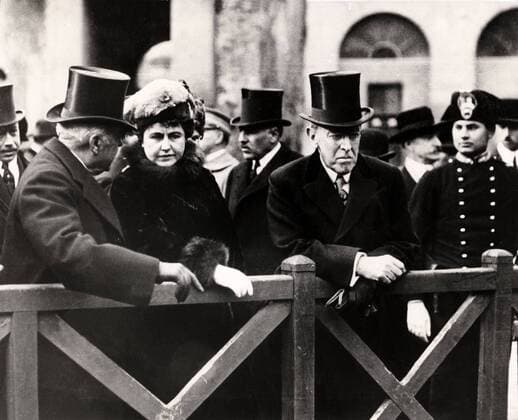 President Wilson s visit in Italy, 1919 President Wilson s visit in Italy for a meeting of the League of Nations 1919 Italy National archives, Washington Copyright: xPhoto12 ArchivesxSnarkx DFS09A09_055