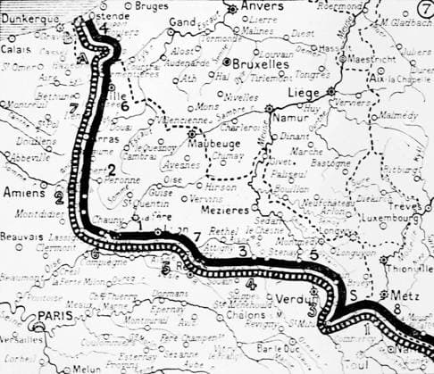Map of the location of the armies on the 15th November 1914 First World War. Situation since the 15th November 1914. B, Belgian Army and French Army of Belgium (Urbal). Copyright: xPhoto12 ArchivesxSnarkx DFS12A00_203