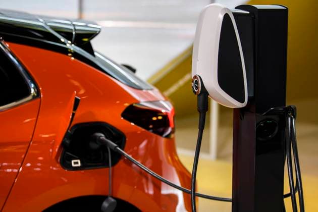 11.09.2019, xkvx, Wirtschaft Automobil, IAA 2019 - Internationale Automobil Ausstellung emwirt, empoli, v.l. Opel Corsa E Ladestation Ladeanschluss Ladesaeule Stecker E-Station E-Stecker E-Auto E-Mobil Elekroauto Elektromobil Frankfurt am Main *** 11 09 2019, xkvx, Economy Automotive, IAA 2019 International Automobile Exhibition emwirt, empoli, v l Opel Corsa E Charging Station Charging Connection Charging Oeule Plug E Station E Plug E Auto E Mobil Elekroauto Elektromobil Frankfurt am Main