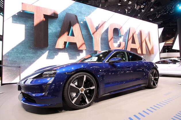 Internationale Automobilausstellung IAA in Frankfurt, Hessen, Deutschland: Porsche Taycan